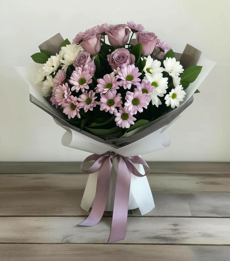 Букет цветов из: Хризантемы и Розы в Лесогорском