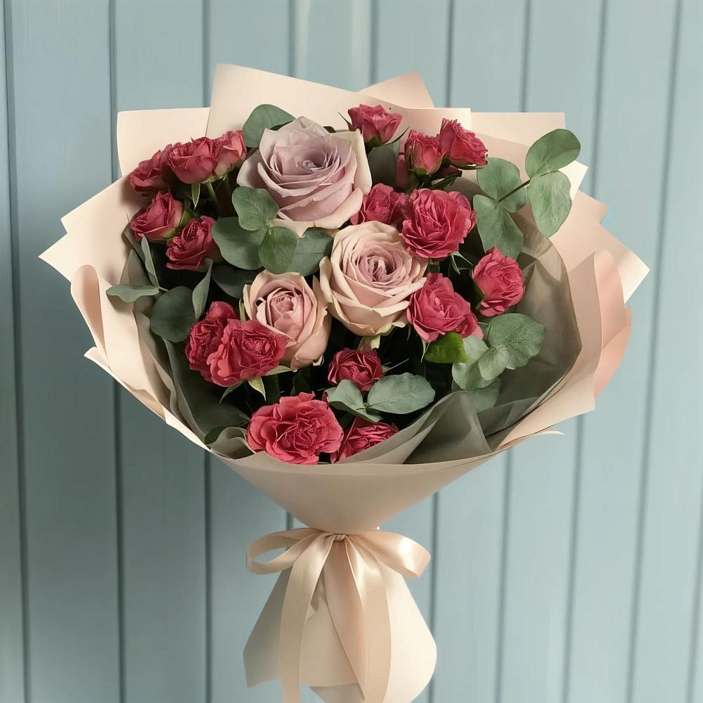 Букет цветов из: Гвоздики и Розы в Лесогорском