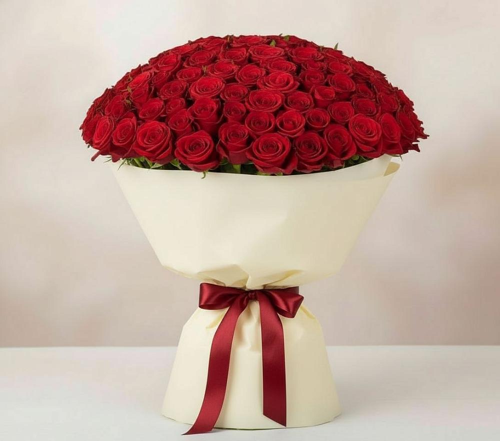 Букет 101 Красная роза Милано в Лесогорском
