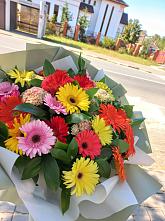 Букет цветов из:  Герберы #REPLACE_PRED# Лесогорском