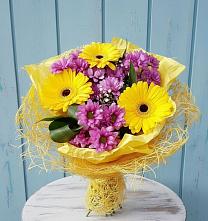Букет цветов из:  Хризантемы и Герберы в Лесогорском