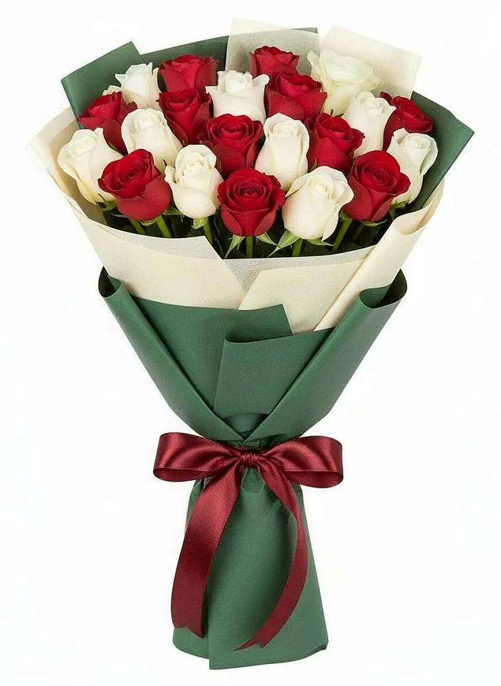 Букет Микс из красных и белых роз в Лесогорском