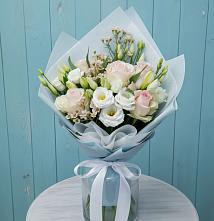 Букет цветов из:  Розы и Лизиантусы в Лесогорском