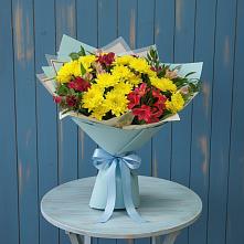 Букет цветов из:  Альстромерии и Хризантемы в Лесогорском